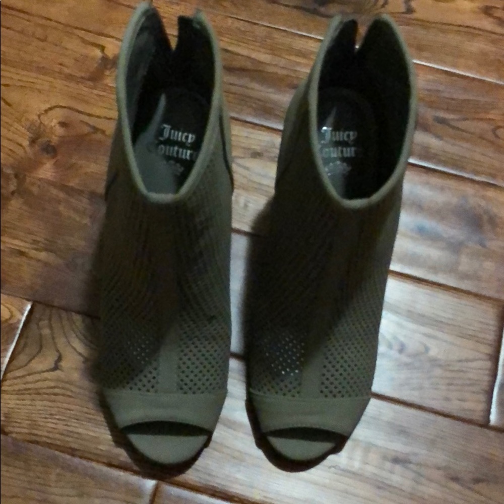 Juicy couture Booty